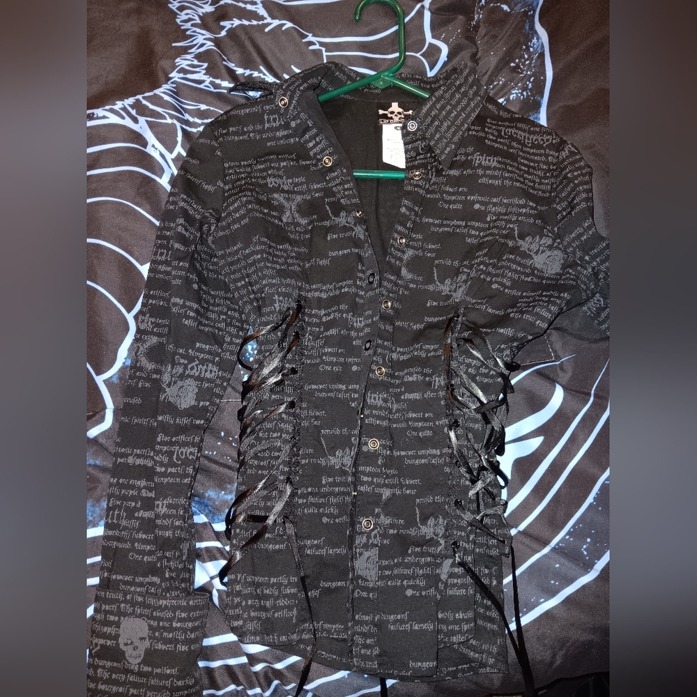 Lip Service Long Sleeve Snap Up Top